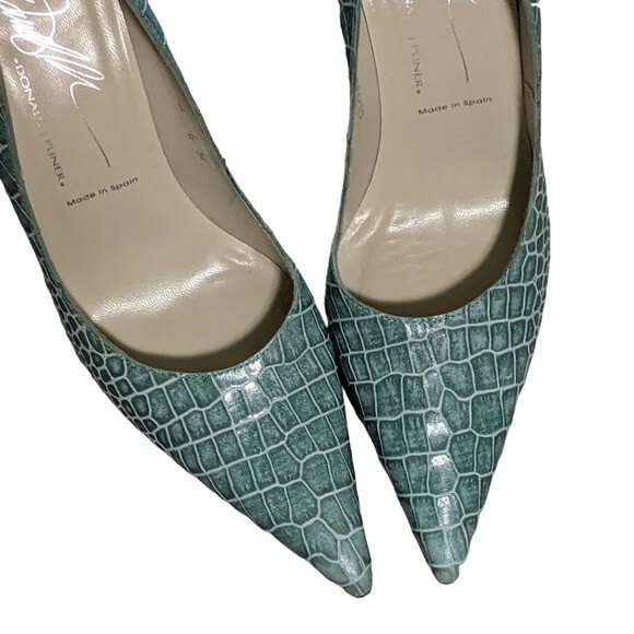 Donald J. Pliner Cloves seafoam green reptile print pointed toe leather pump 6M - Picture 10 of 11